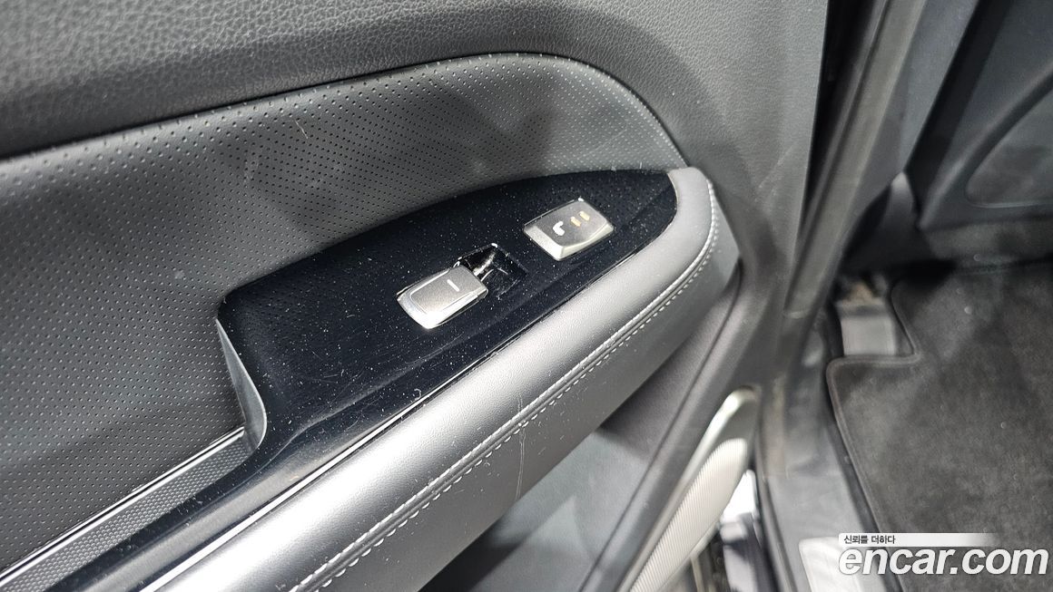 KG_Mobility_Ssangyong Rexton 2018