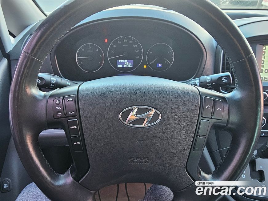 Hyundai Starex 2019