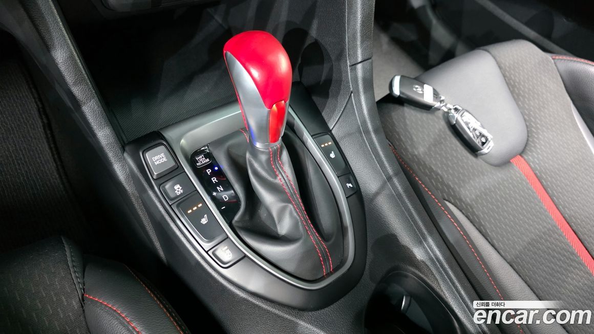 Hyundai Veloster 2019