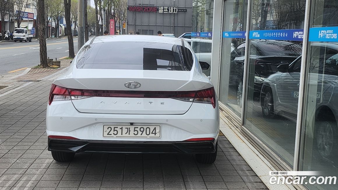 Hyundai AVANTE 2021