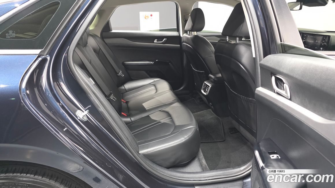 Kia K5 2021