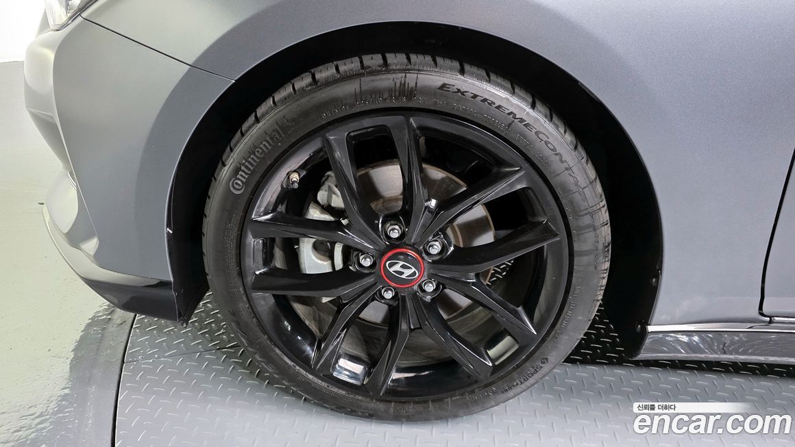 Hyundai Veloster 2019