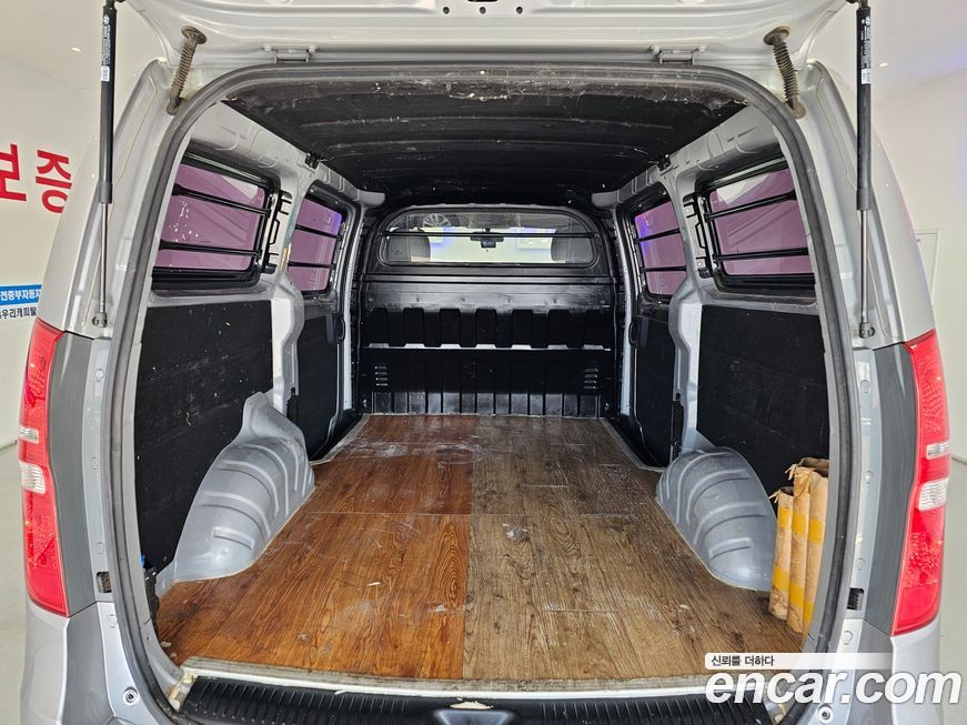 Hyundai Starex 2018