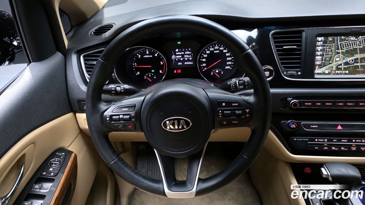 Kia Canival 2017