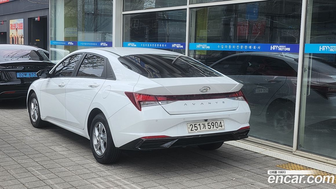 Hyundai AVANTE 2021