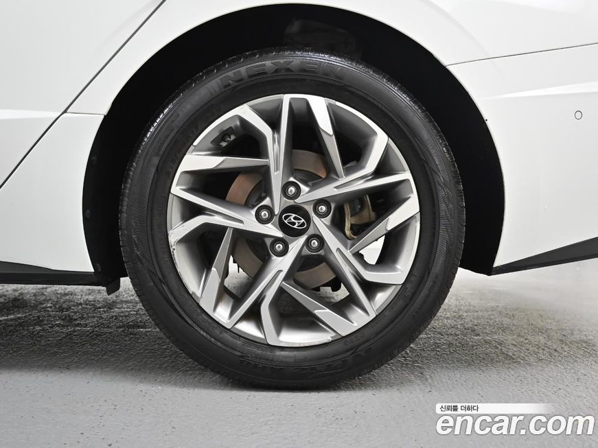 Hyundai Sonata 2022