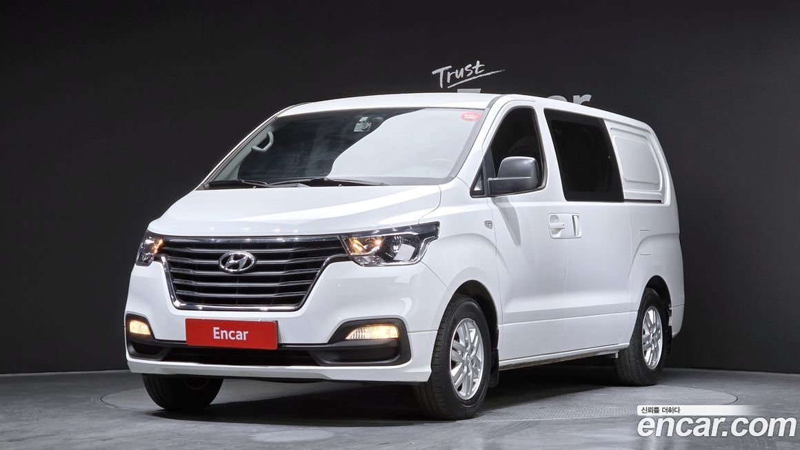 Hyundai Starex 2021