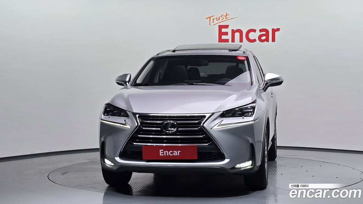Lexus NX 2015