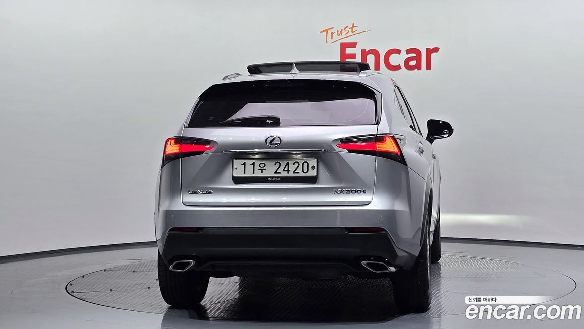 Lexus NX 2015