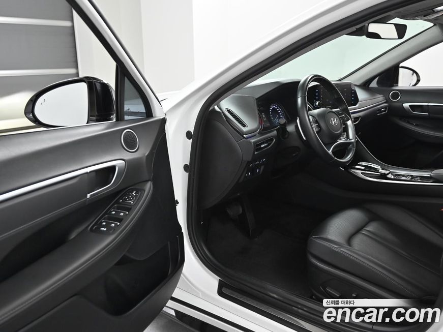Hyundai Sonata 2022