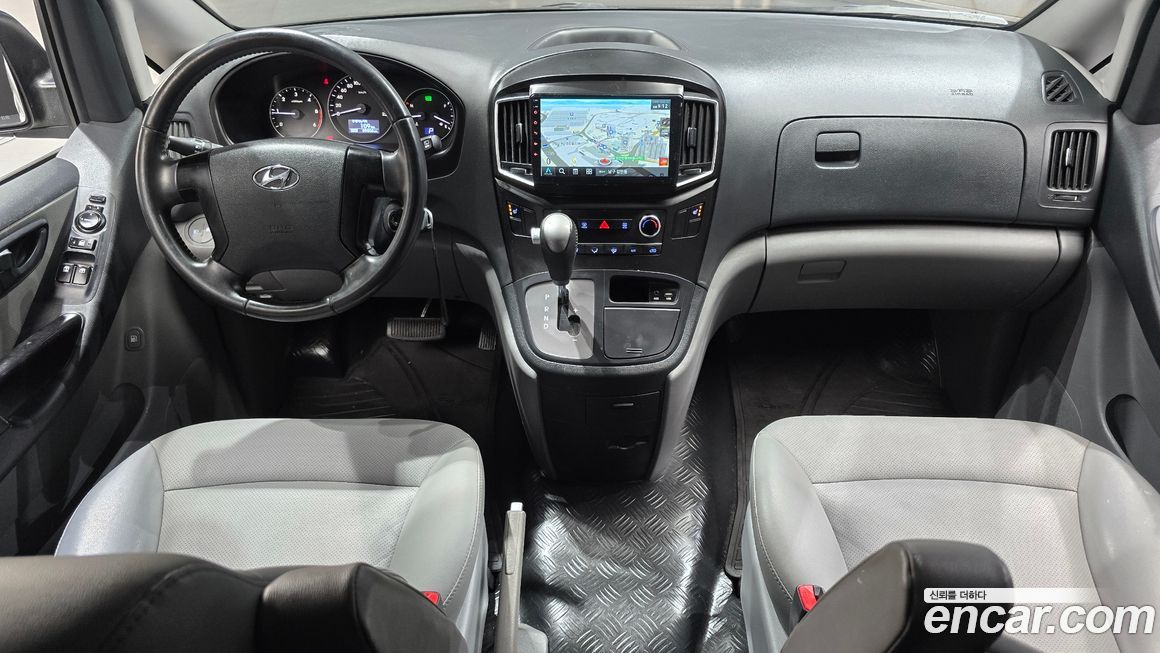 Hyundai Starex 2021