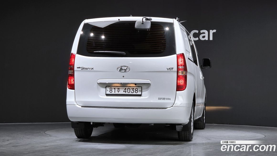 Hyundai Starex 2021