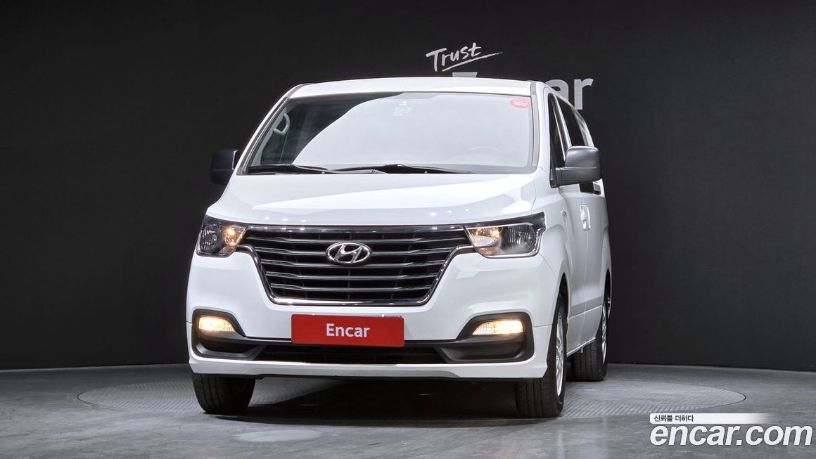Hyundai Starex 2021