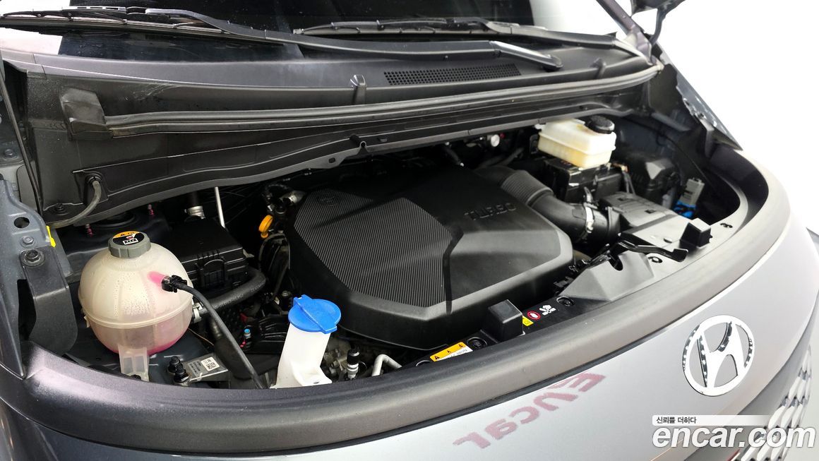 Hyundai Staria 2023