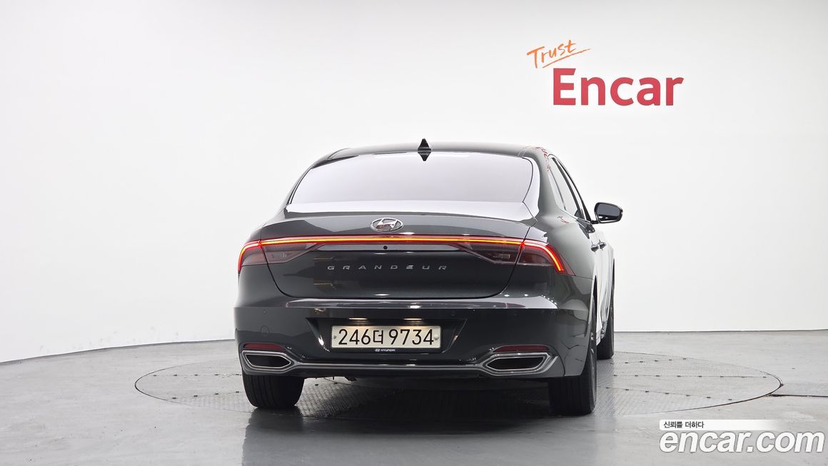 Hyundai Grandeur 2020