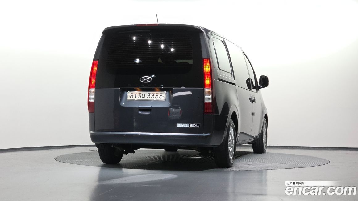 Hyundai Staria 2023