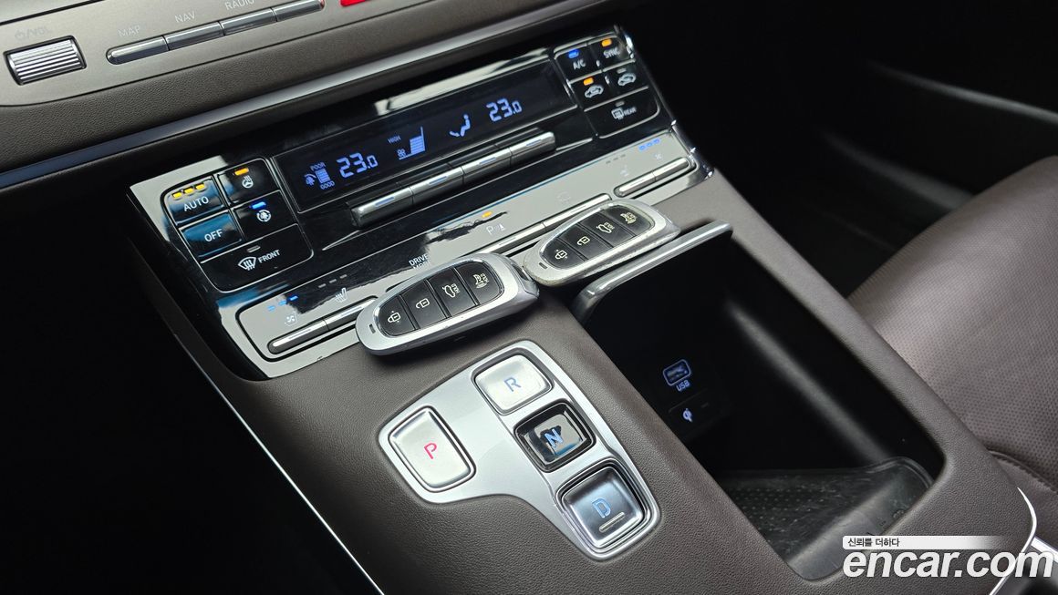 Hyundai Grandeur 2020