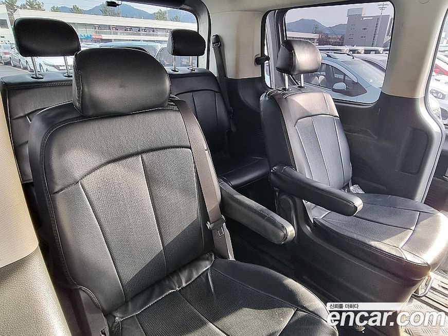 Hyundai Staria 2022
