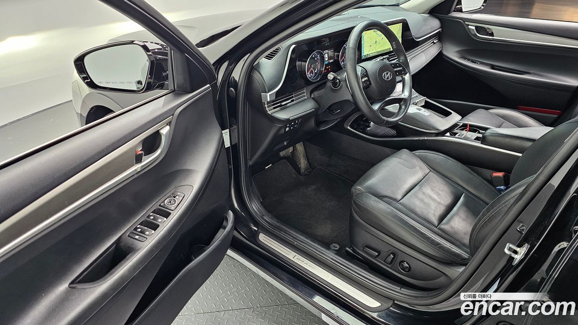 Hyundai Grandeur 2020