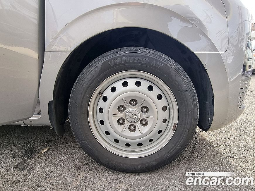 Hyundai Staria 2022