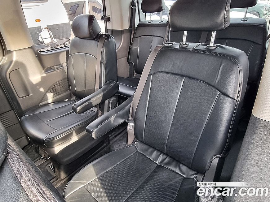 Hyundai Staria 2022