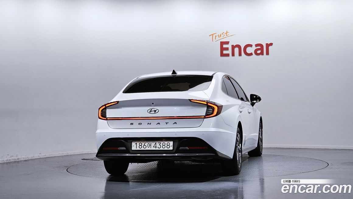 Hyundai Sonata 2022