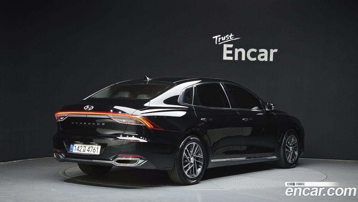 Hyundai Grandeur 2020