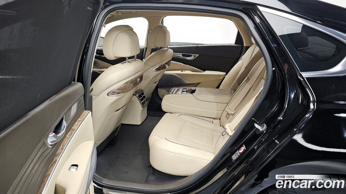 Kia K9 2019
