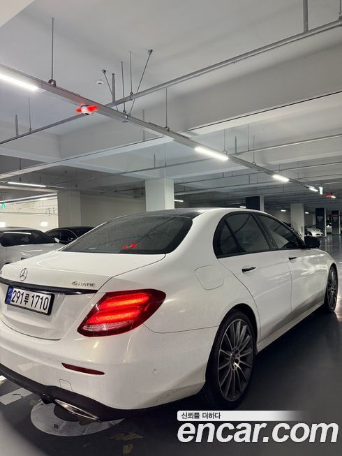 Mercedes-Benz E-Class 2017