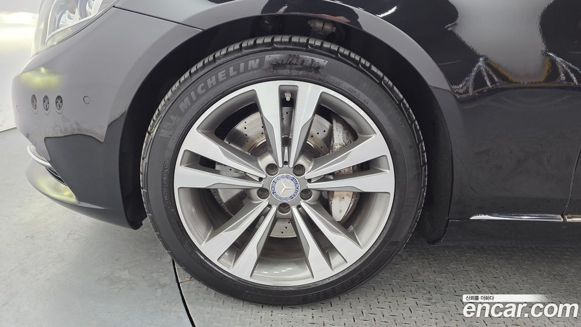 Mercedes-Benz S-Class 2014