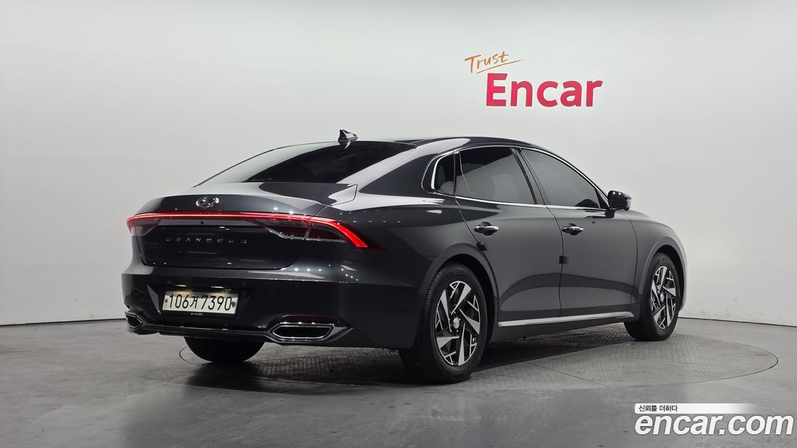Hyundai Grandeur 2020
