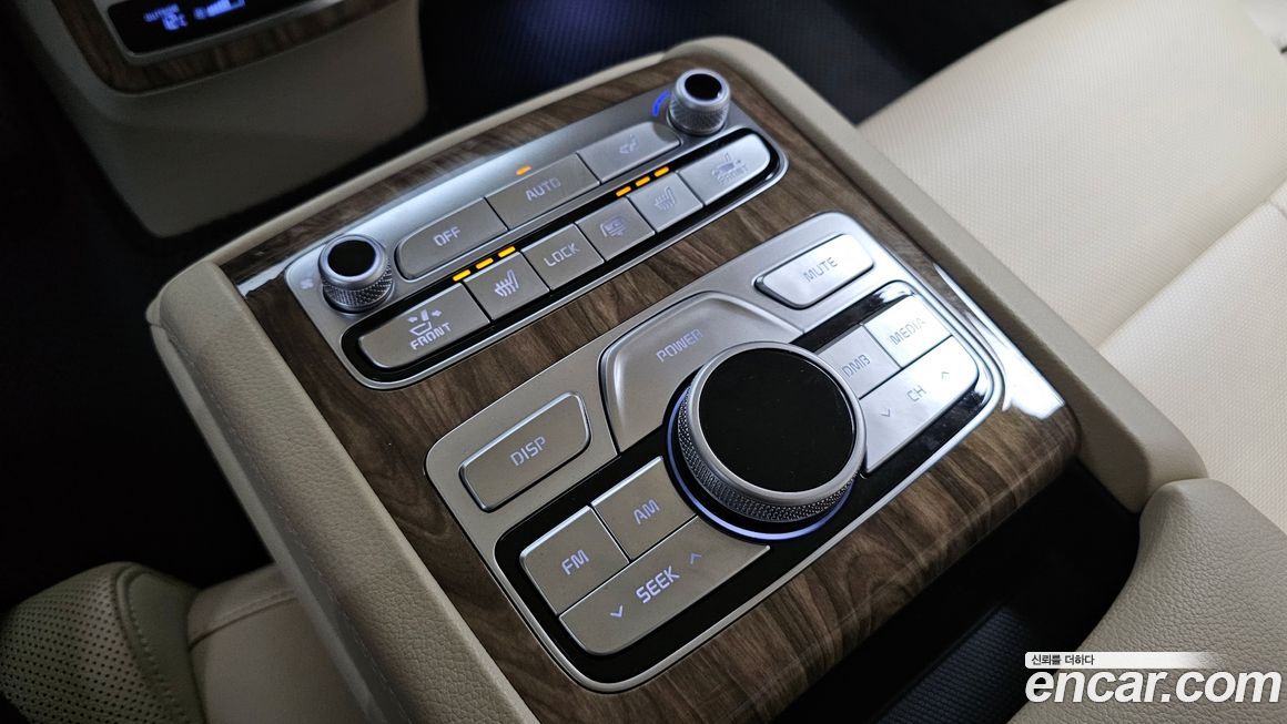 Kia K9 2019