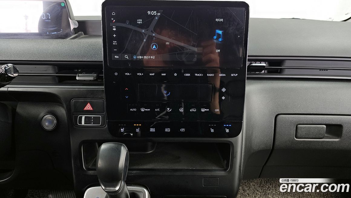 Hyundai Staria 2022