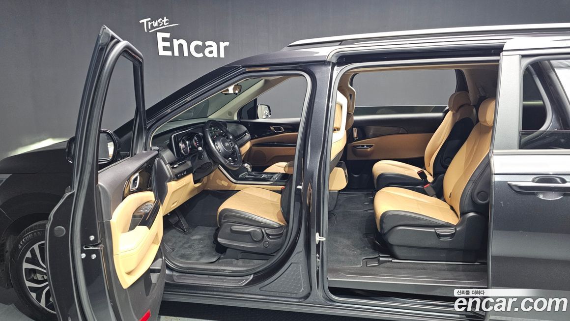 Kia Canival 2021