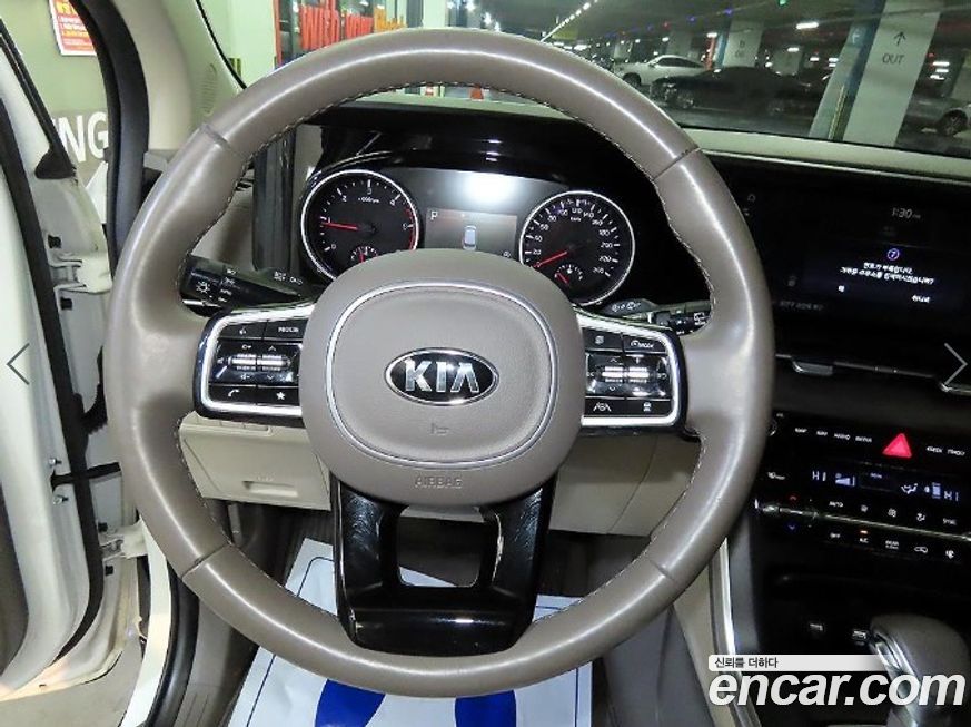 Kia Canival 2021