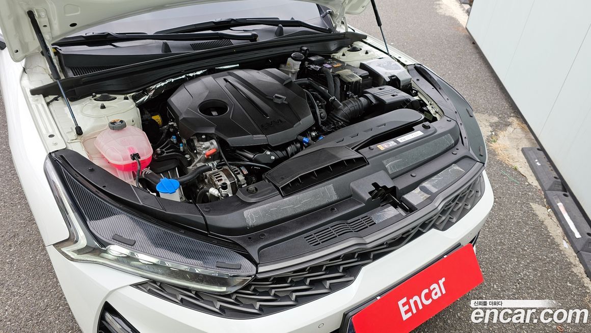 Kia K5 2023