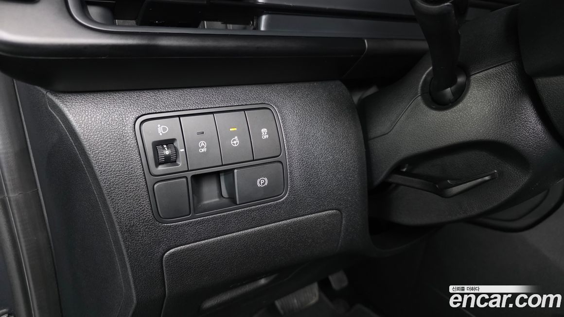 Hyundai Staria 2022