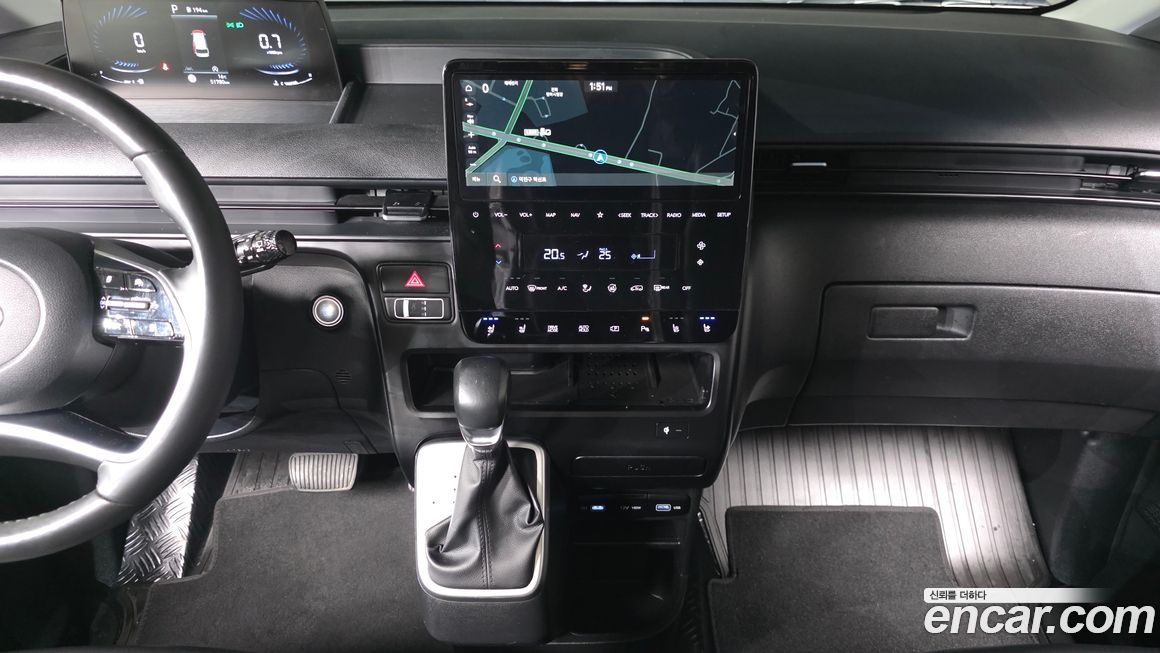Hyundai Staria 2022