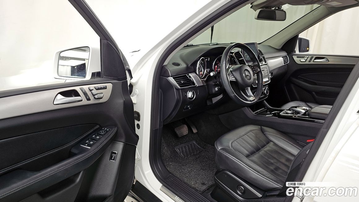 Mercedes-Benz GLE-Class 2018