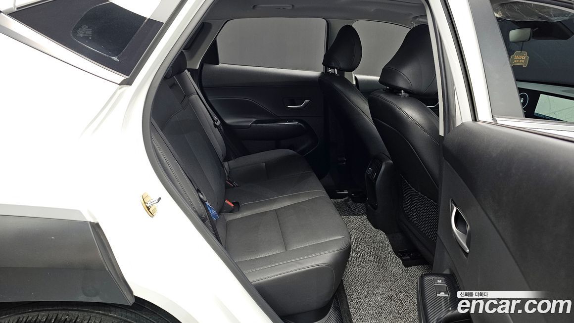 Hyundai Kona 2025