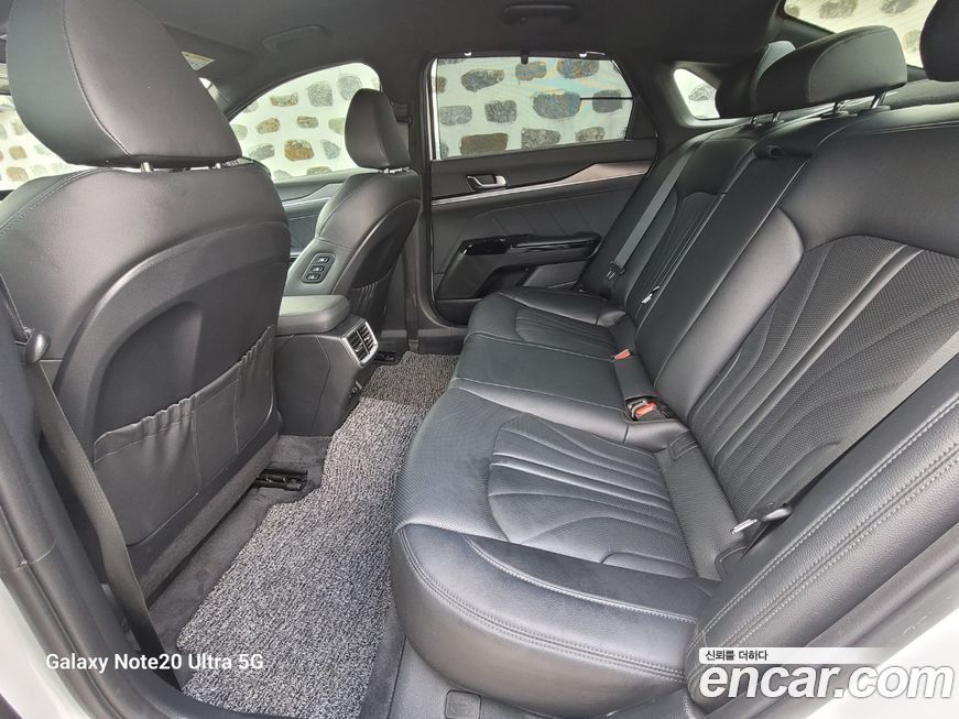 Kia K5 2023