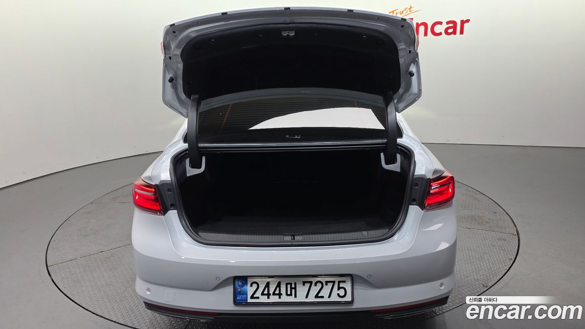 Renault-KoreaSamsung SM6 2023