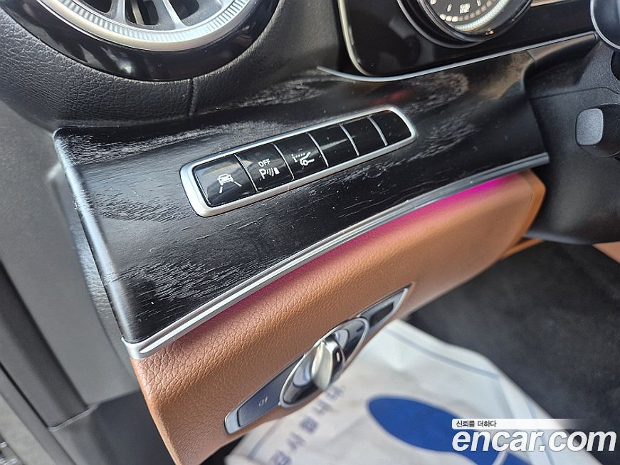 Mercedes-Benz E-Class 2019