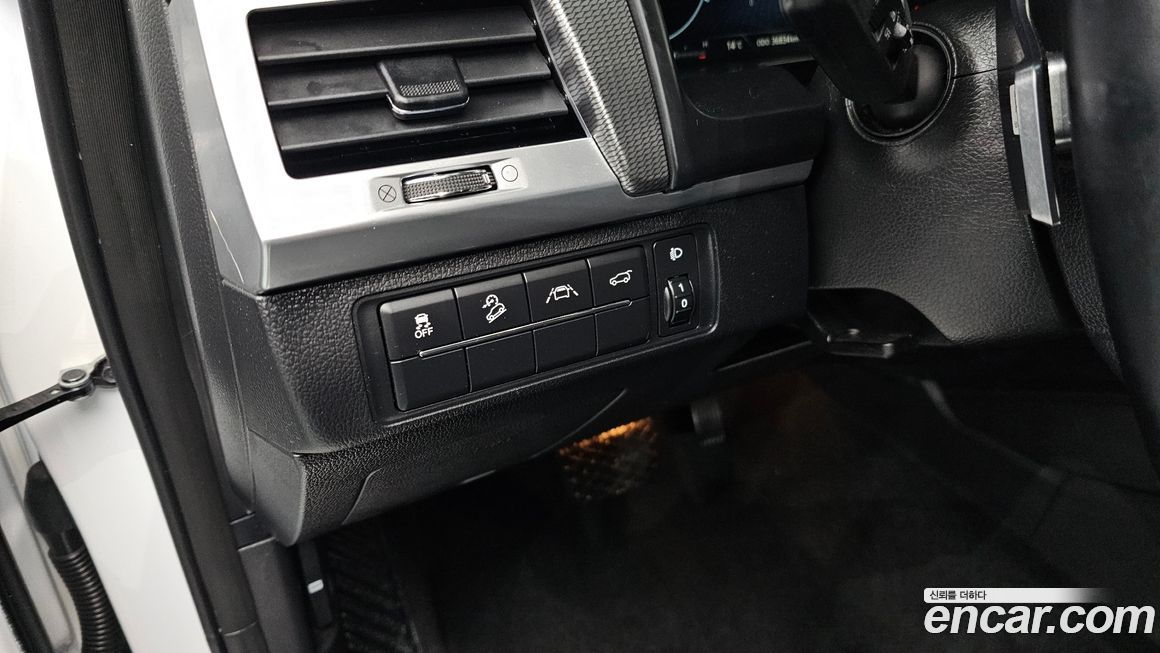 KG_Mobility_Ssangyong Rexton 2021