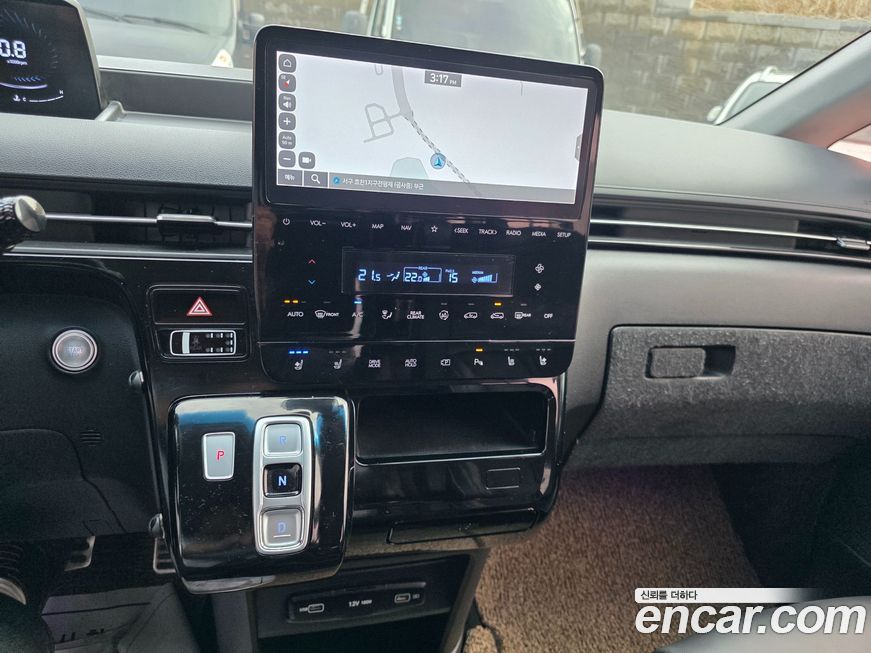 Hyundai Staria 2022