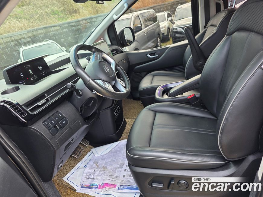 Hyundai Staria 2022