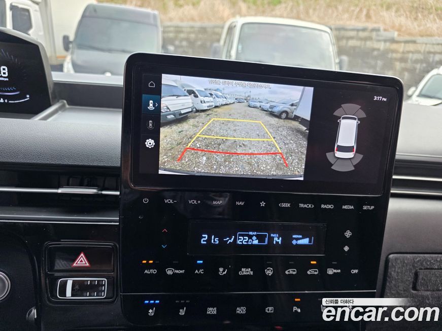 Hyundai Staria 2022