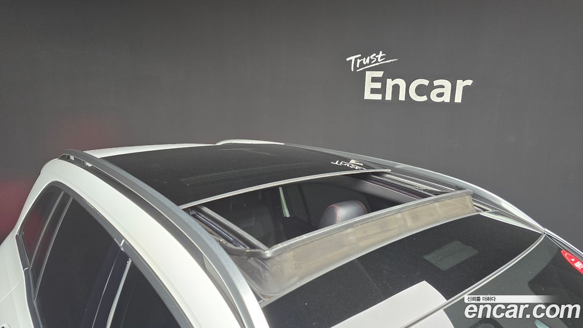 Mercedes-Benz GLB-Class 2021