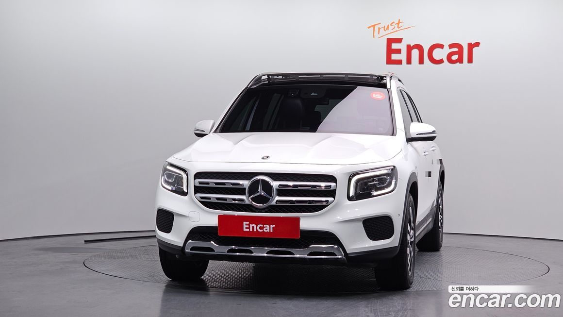 Mercedes-Benz GLB-Class 2021