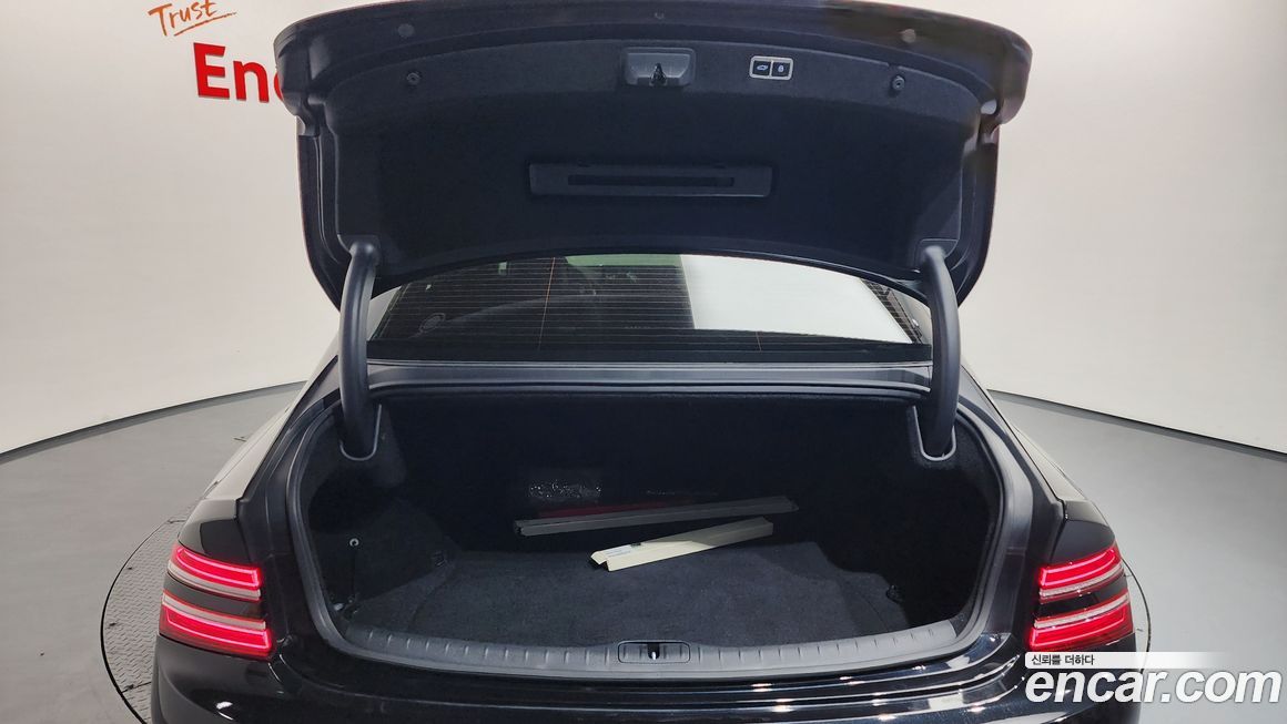 Genesis G80 2021